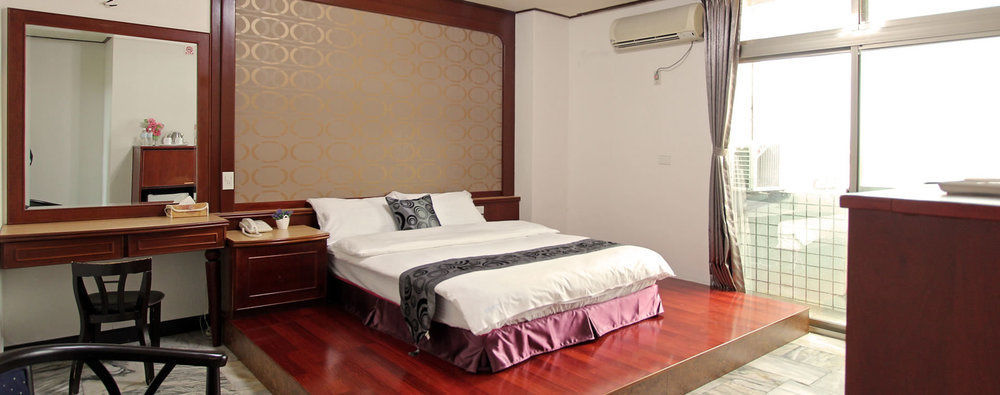 陶陶居商旅 Tautauchu Hotel Hualien Exterior foto