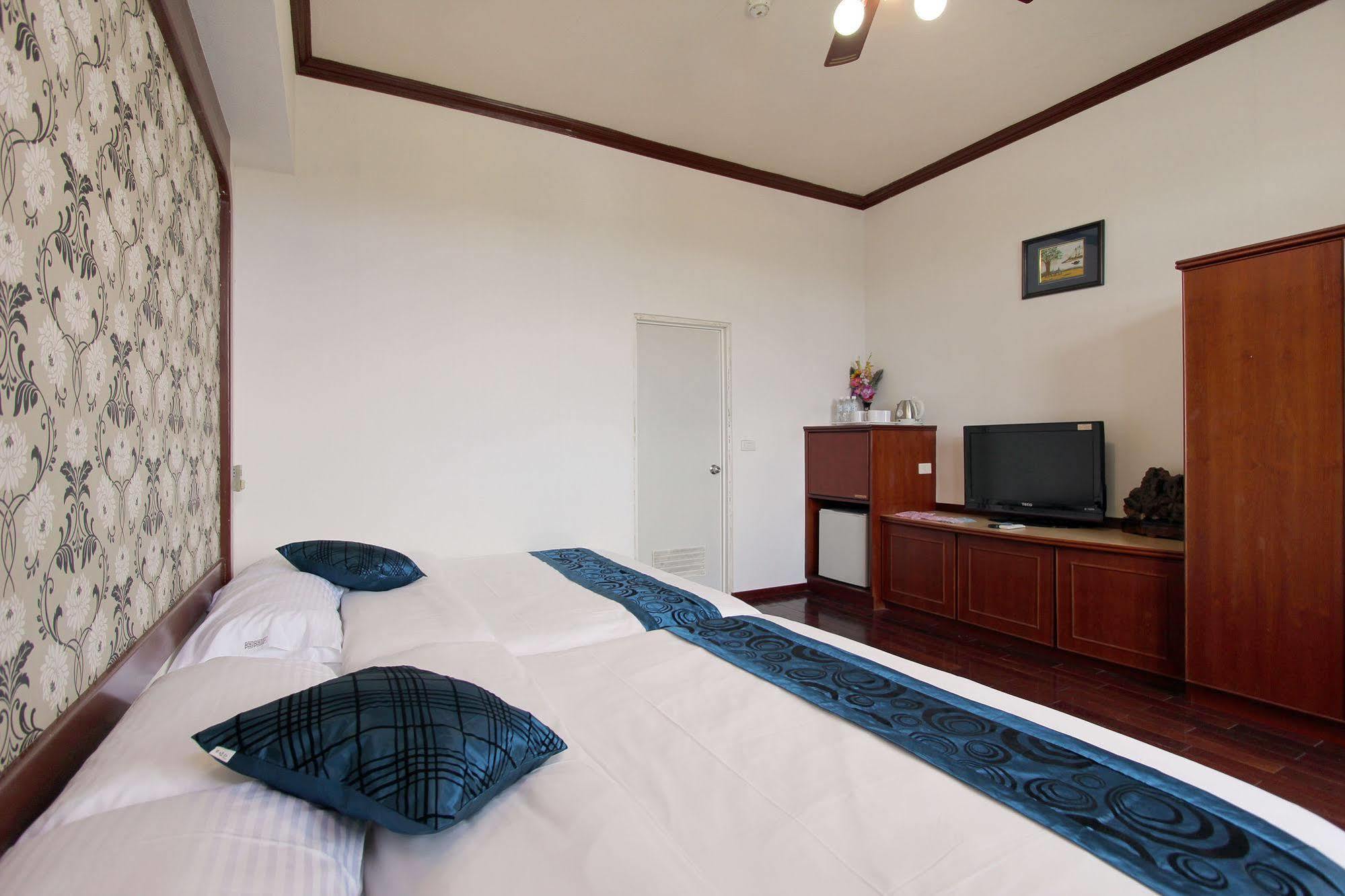 陶陶居商旅 Tautauchu Hotel Hualien Exterior foto