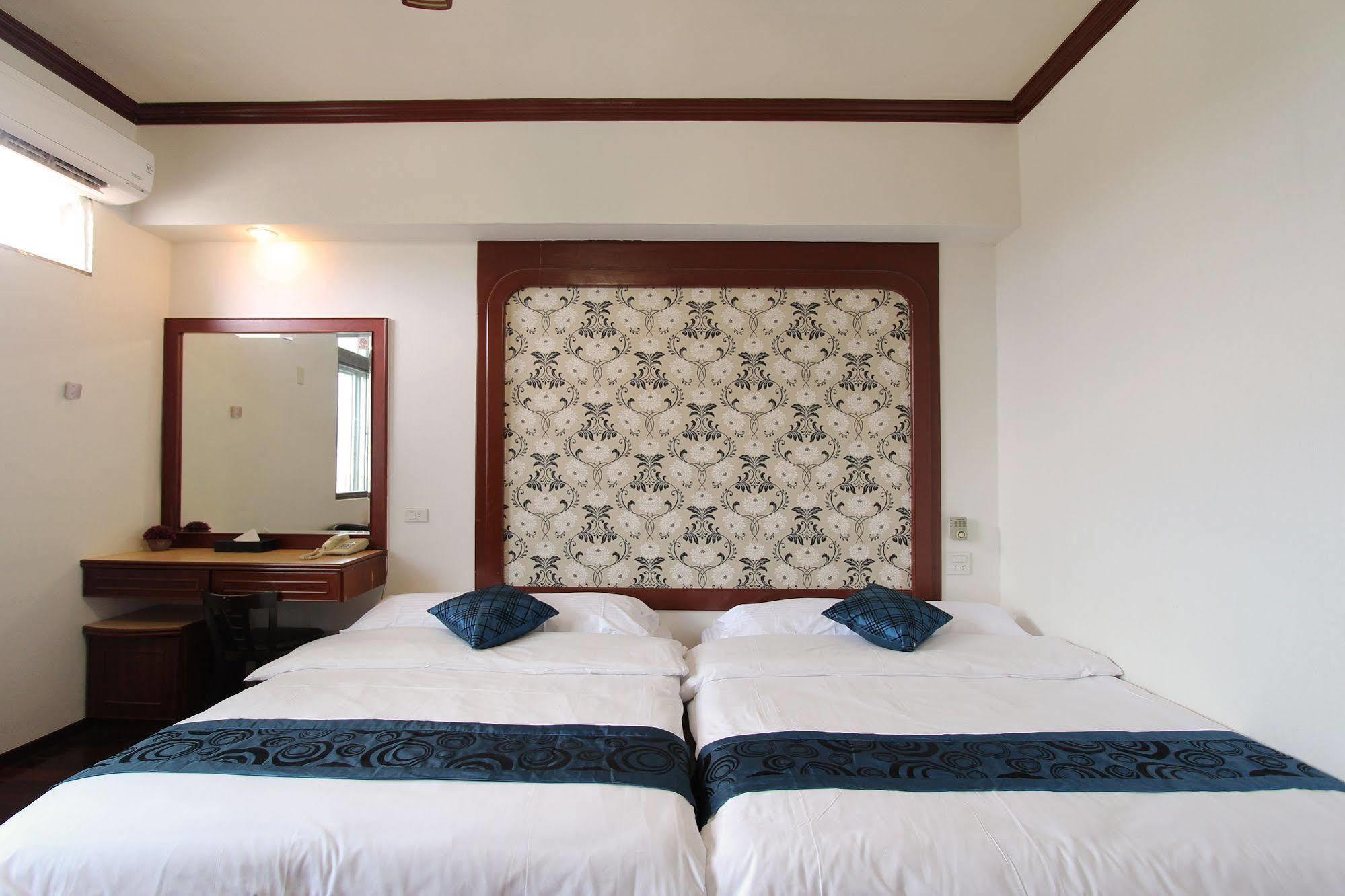 陶陶居商旅 Tautauchu Hotel Hualien Exterior foto