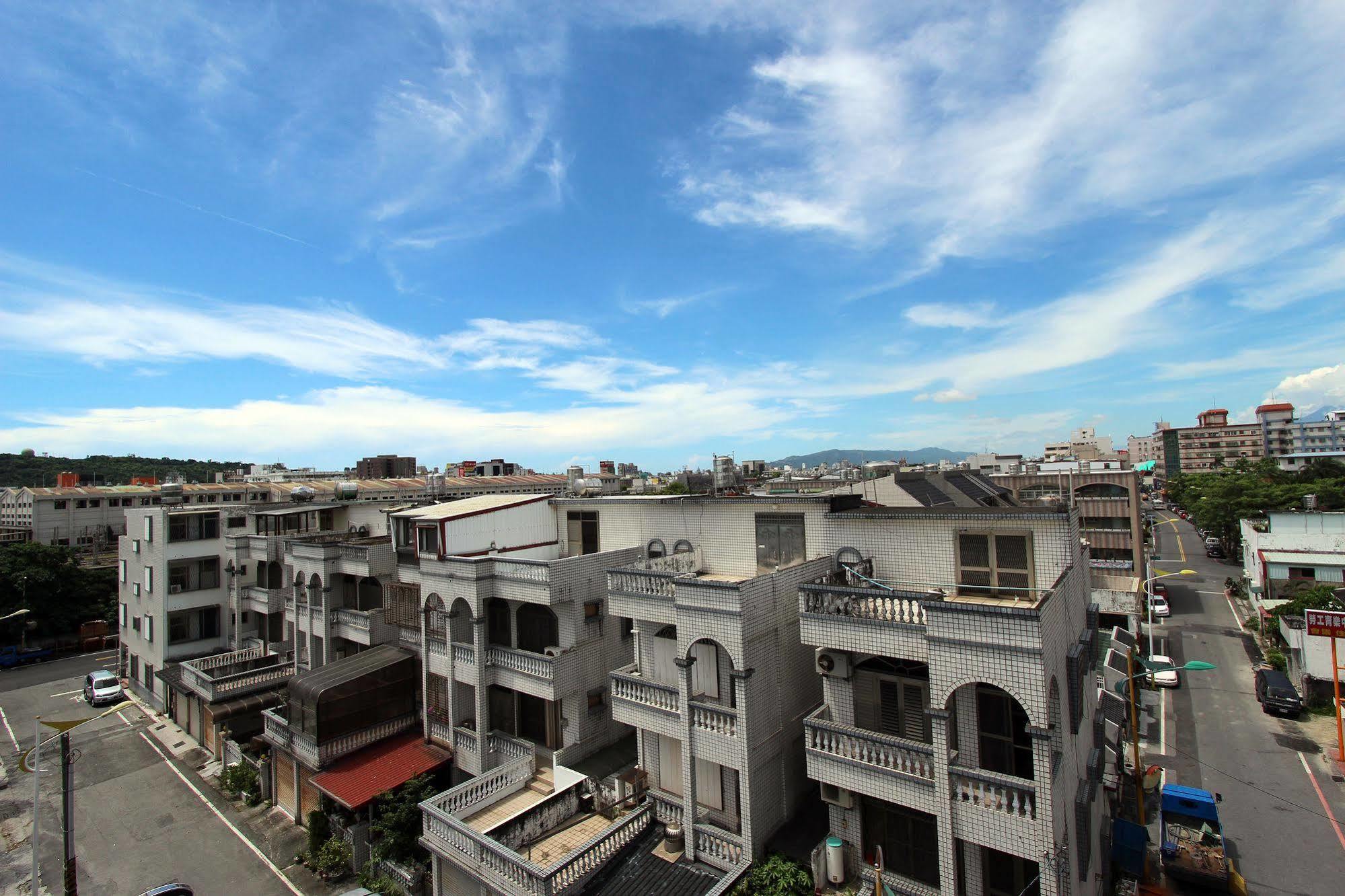 陶陶居商旅 Tautauchu Hotel Hualien Exterior foto